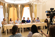 /news/press-konferentsiya-posvyashchennaya-gastrolyam-teatra-et-cetera-v-samare/