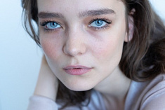 /news/segodnya-den-rozhdeniya-otmechaet-aktrisa-et-cetera-anastasiya-subbotina_1/