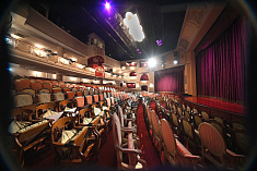 /mobile/news/opros-zriteley-teatrov-moskvy-_1/