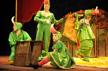 Спектаклю «Ваня и Крокодил» исполнилось 15 лет!