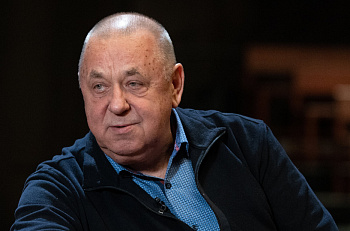 Сегодня День рождения отмечает нар.арт.РФ, режиссер Борис Морозов