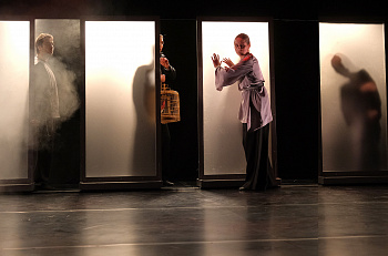 Новые исполнители в спектакле "Чайная": Елизавета Рыжих и Евгений Токарев