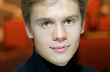 Сегодня День рождения отмечает актер Владимир Урм