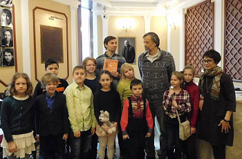 10 марта прошла встреча с детским писателем Юрием Нечипоренко и презентация его новой книги