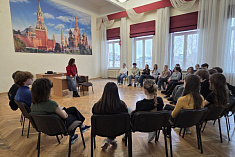 /news/teatr-v-shkole-master-klass-po-grimu-dlya-uchenikov-shkoly-90/