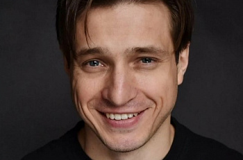 Сегодня День Рождения отмечает актер "Et Cetera" Евгений Токарев